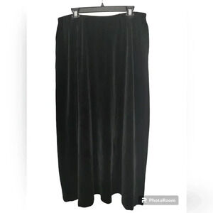 Hanna Andersson black velvet skirt